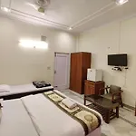 Hotel Haridarshan 50 Footsteps From Golden Temple
