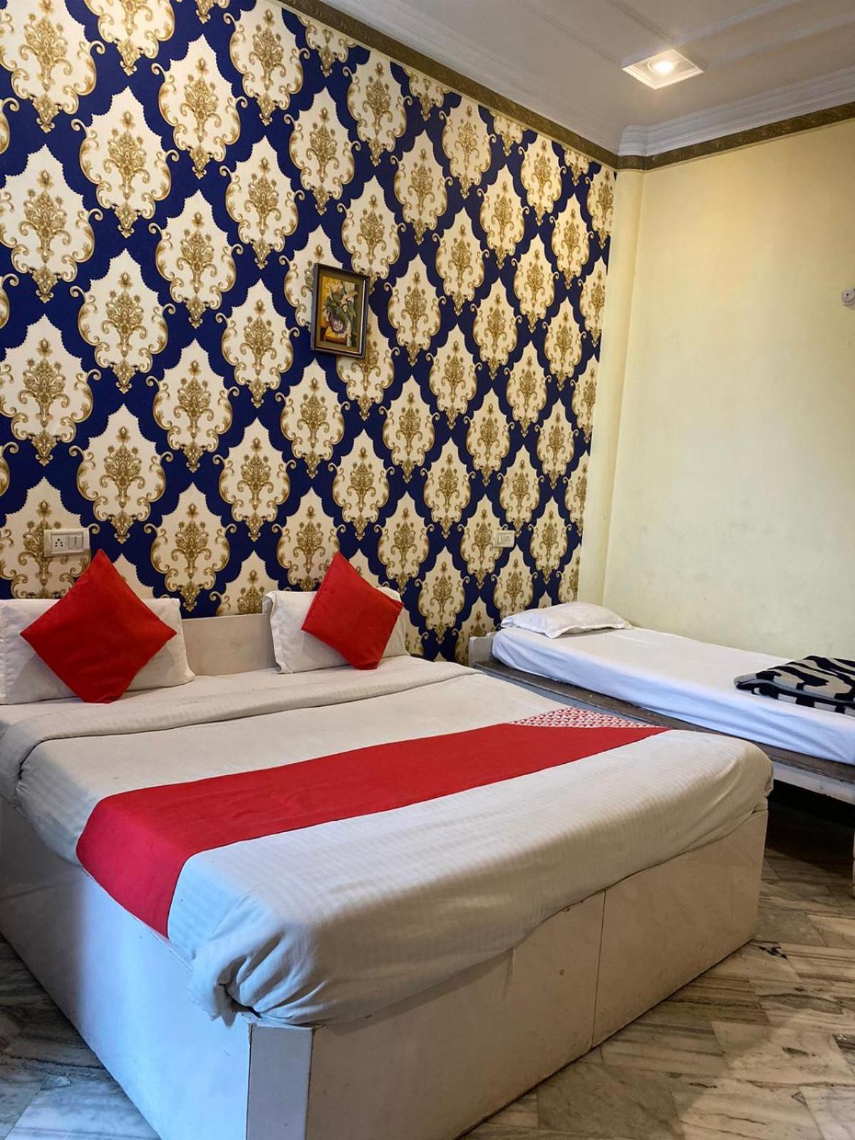 Hotel Haridarshan 50 Footsteps From Golden Temple Amritsar